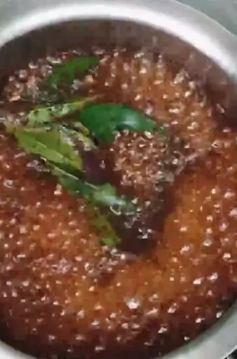 Hitamkan rambut penuh uban pakai teh Berbagai sumber