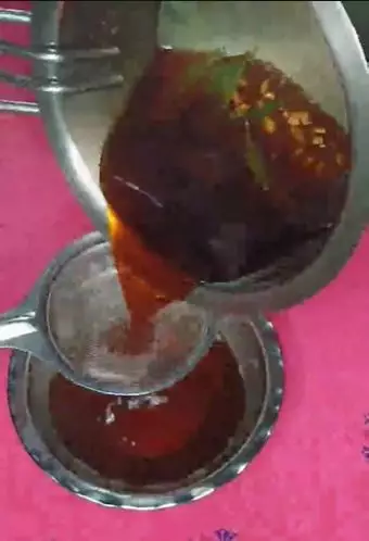 Hitamkan rambut penuh uban pakai teh Berbagai sumber