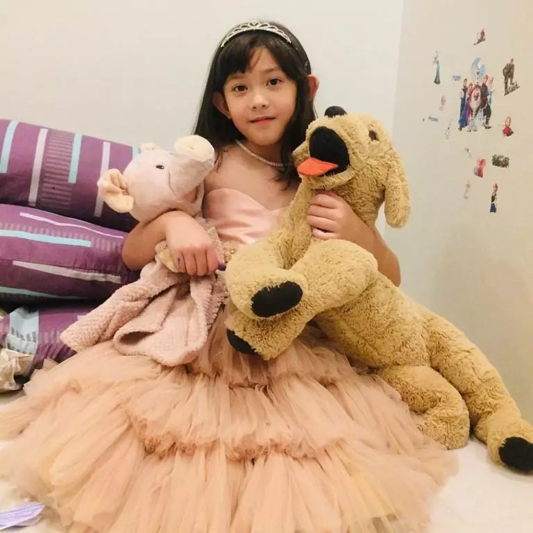 transformasi Mikhaela bak idol Korea © Instagram