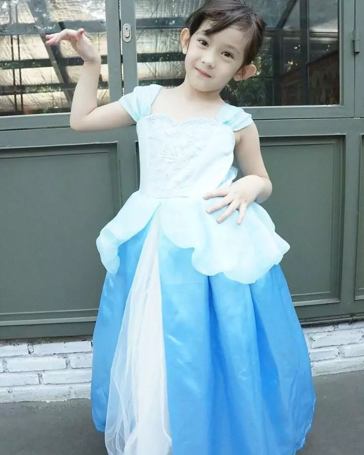 transformasi Mikhaela bak idol Korea © Instagram