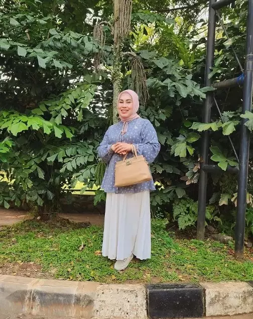 ibunda Lesty Kejora di keseharian © Instagram ibunda Lesty Kejora di keseharian © Instagram