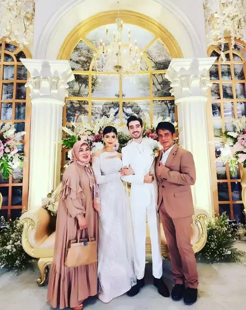 ibunda Lesty Kejora di keseharian © Instagram ibunda Lesty Kejora di keseharian © Instagram