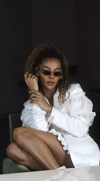 Zsa Zsa Utari penampilannya dulu dan kini © TikTok Zsa Zsa Utari penampilannya dulu dan kini © TikTok