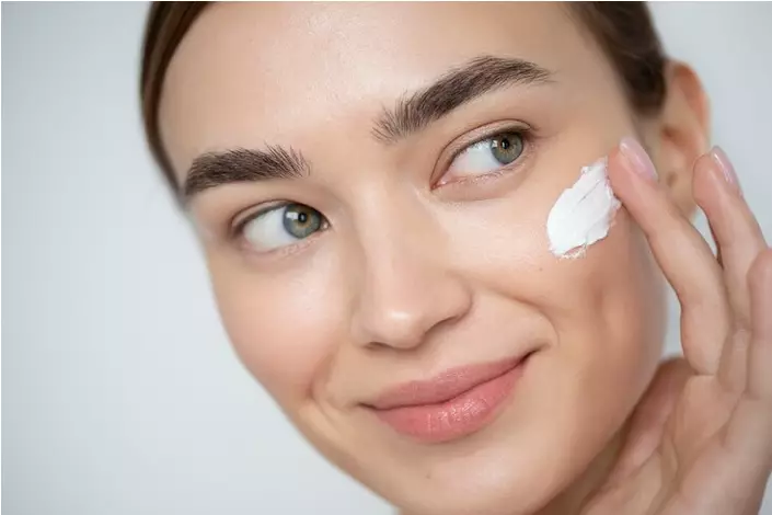 rahasia Syifa Hadju atasi kulit kusam berbagai sumber