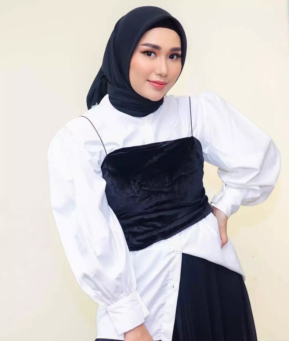 seleb bongkar perselingkuhan suami sepanjang 2023 © berbagai sumber