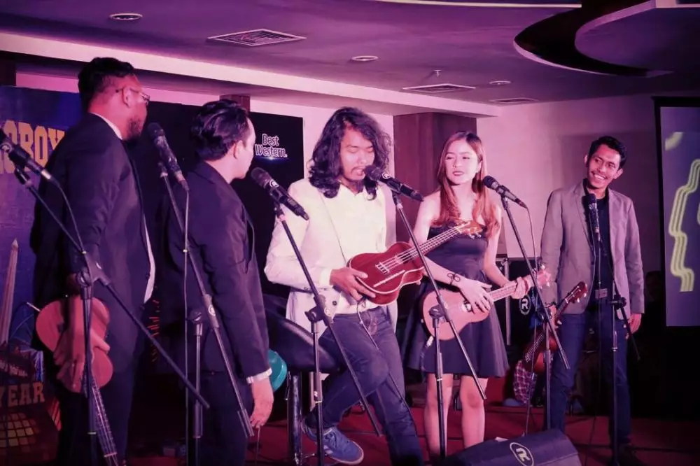 potret mesra dodit dan kekasih © instagram