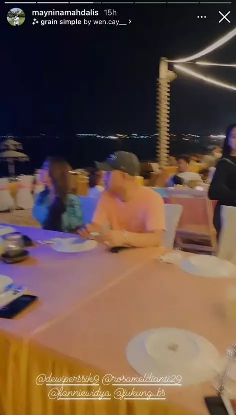  potret dewi perssik dan pacar pilotnya liburan di bali © berbagai sumber