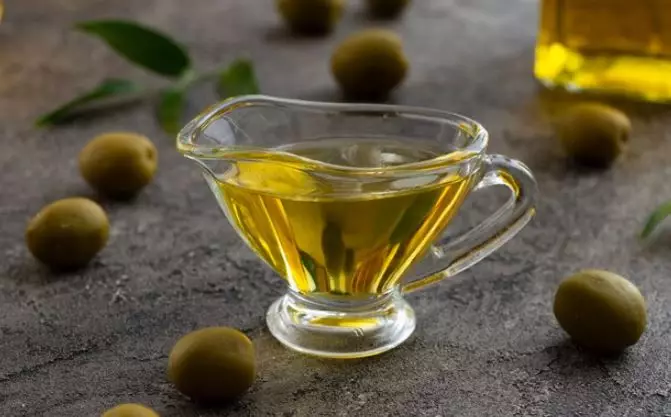 Bikin penumbuh bulu mata agar lebat dan lentik Berbagai sumber Bikin penumbuh bulu mata agar lebat dan lentik Berbagai sumber