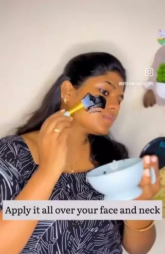 Atasi wajah penuh flek hitam dengan masker lemon Berbagai sumber