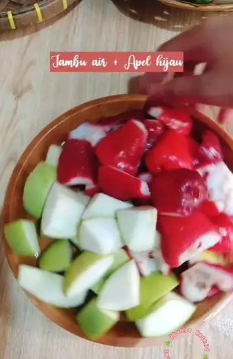 Jus pencegah munculnya uban prematur Berbagai sumber