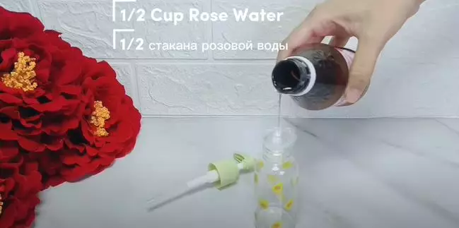 Pudarkan kerutan dan garis halus di kulit tangan Berbagai sumber Pudarkan kerutan dan garis halus di kulit tangan Berbagai sumber