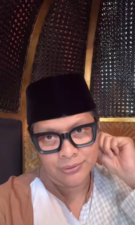 armand maulana dewi gita gelar pengajian di ultah nikah © berbagai sumber