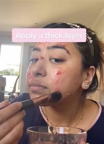 Atasi kulit kendur di area wajah Berbagai sumber