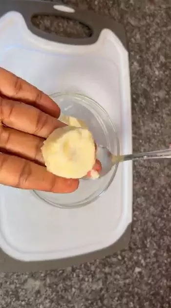 hilangkan garis halus di wajah usia 50  berbagai sumber