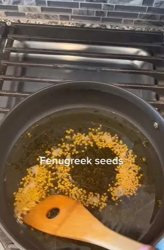 Mencegah uban agar tak semakin banyak Berbagai sumber