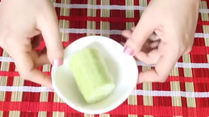 hilangkan mata panda. berbagai sumber