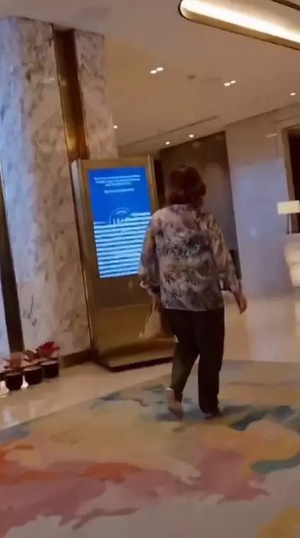 Inul Daratista diberi kejutan ultah © Instagram Inul Daratista diberi kejutan ultah © Instagram