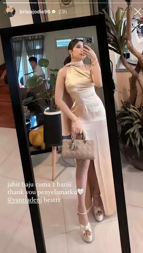 potret seleb di acara pernikahan selebgram sarah keihl © berbagai sumber potret seleb di acara pernikahan selebgram sarah keihl © berbagai sumber