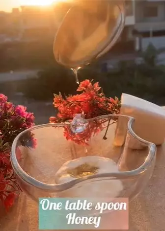 Cegah kulit cepat mengendur  Berbagai sumber