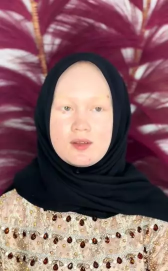 Transformasi makeup pengantin wanita albino berbagai sumber