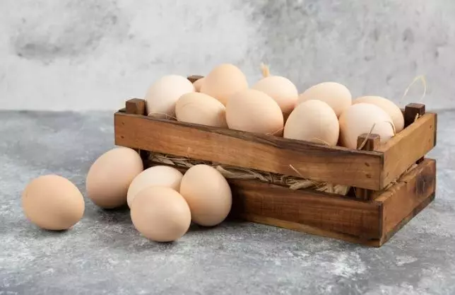 Hempas ketombe dan gatal di kepala Berbagai sumber