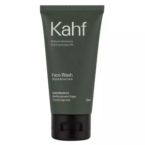 Skincare untuk pria wajah berminyak Berbagai sumber