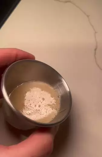 Gelatin atasi komedo hidung TikTok