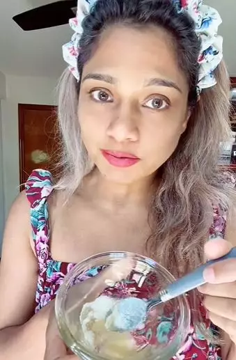 Scrub ketiak hitam agar cerah merata Berbagai sumber Scrub ketiak hitam agar cerah merata Berbagai sumber