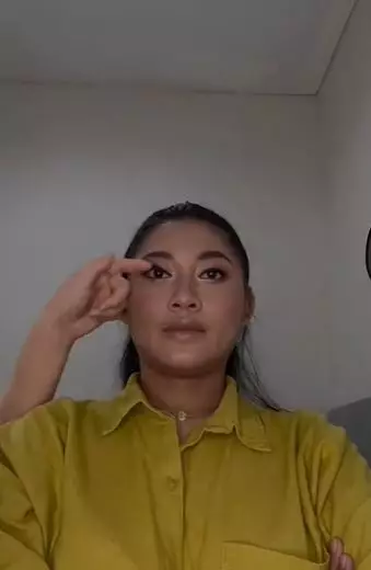 Transformasi makeup wajah bekas jerawat dan bertekstur TikTok Transformasi makeup wajah bekas jerawat dan bertekstur TikTok