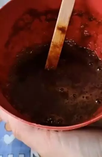 Kopi menyamarkan tampilan uban Berbagai sumber