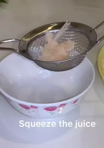 Atasi flek hitam dan pori-pori besar Berbagai sumber