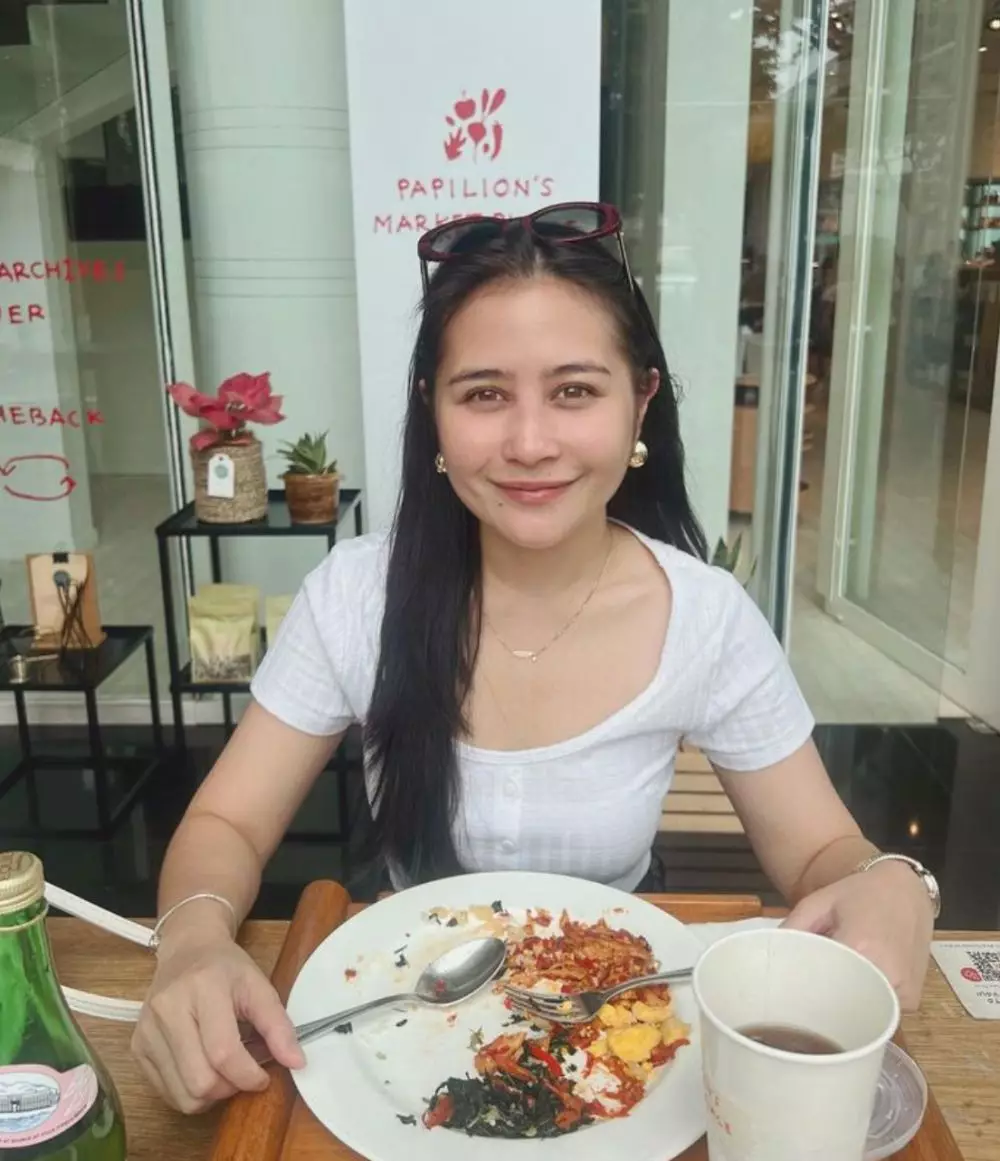 contour sesuai bentuk muka © 2024 berbagai sumber