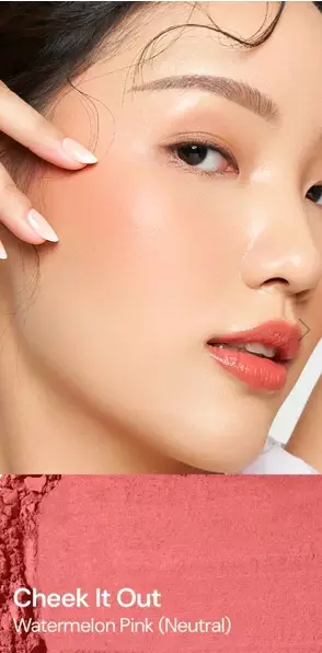 10 Rekomendasi blush on warna pink © 2024 berbagai sumber