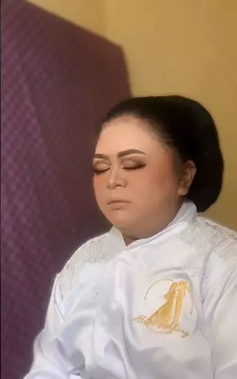Transformasi makeup pengantin Sunda bertubuh gempal  berbagai sumber
