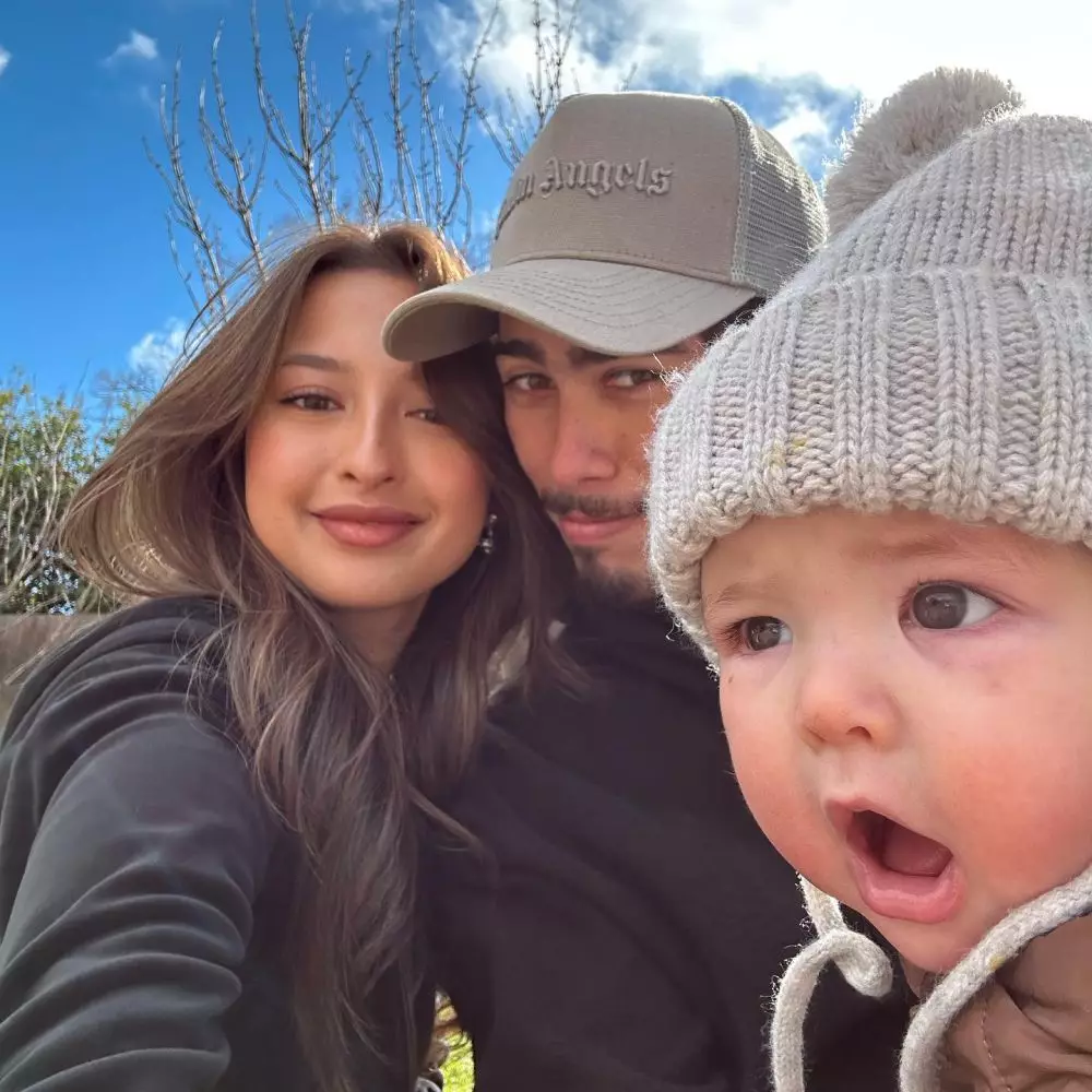 wajah anak jennifer coppen © Instagram