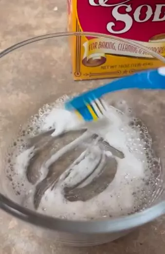 Atasi kekuningan dan plak pada gigi Berbagai sumber