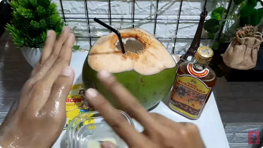 mencerahkan wajah pakai kelapa berbagai sumber