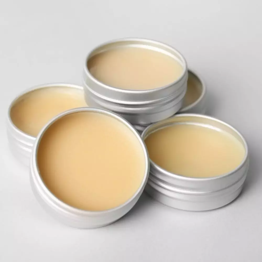 skincare yang boleh dan tidak boleh disimpan dalam kulkas © 2024 brilio.net