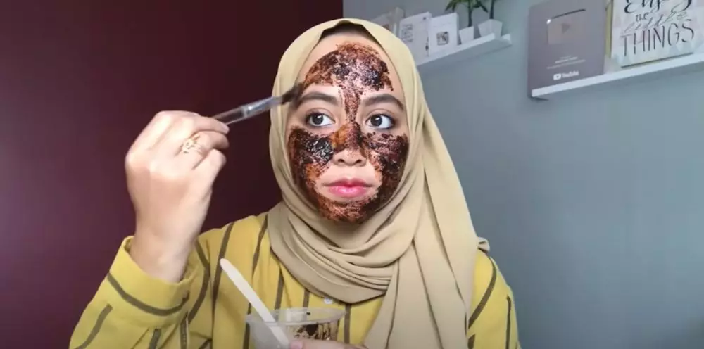 cara pudarkan bekas jerawat pakai 2 bahan dapur © 2024 brilio.net cara pudarkan bekas jerawat pakai 2 bahan dapur © 2024 brilio.net