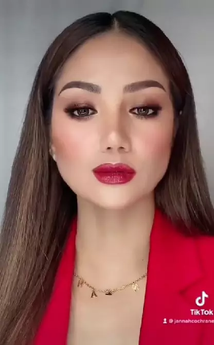 Recreate wanita beralis sulam jadi Luna Maya TikTok