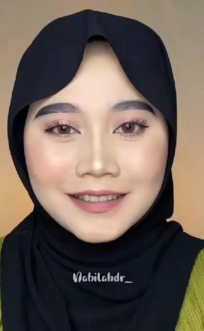 Wajah berjerawat transformasi Prilly  TikTok