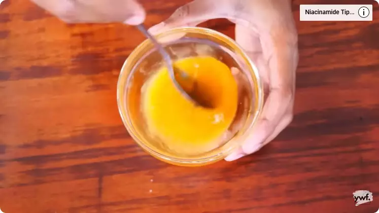 cara menghaluskan tangan kasar. berbagai sumber