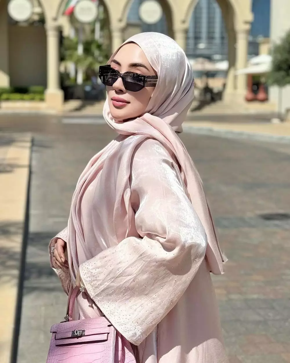 transformasi bos skincare Shella Saukia © 2024 brilio.net transformasi bos skincare Shella Saukia © 2024 brilio.net