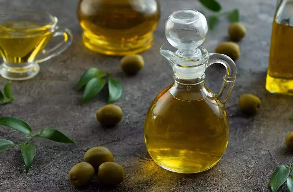 Minyak zaitun mengatasi tampilan mata panda Berbagai sumber Minyak zaitun mengatasi tampilan mata panda Berbagai sumber