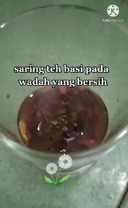 Atasi uban agar kembali gelap pakai teh basi TikTok