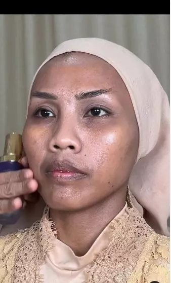 wajah wanita berflek hitam dan kulit kusam berbagai sumber wajah wanita berflek hitam dan kulit kusam berbagai sumber