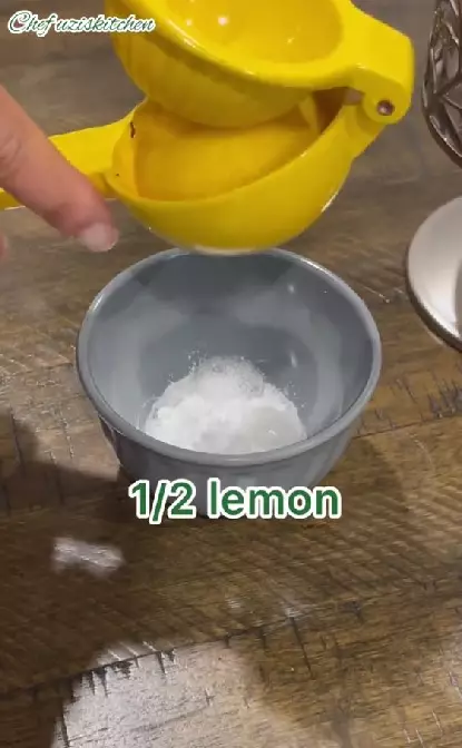Atasi gigi kuning pakai lemon baking soda TikTok