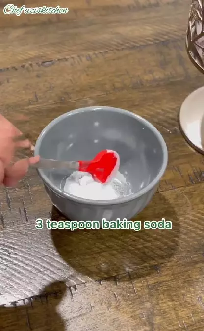 Atasi gigi kuning pakai lemon baking soda TikTok