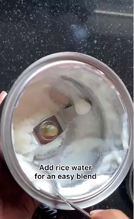 cara hilangkan flek hitam pakai nasi berbagai sumber