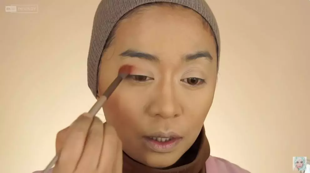 sulap wajah wanita penuh jerawat jadi flawless berbagai sumber